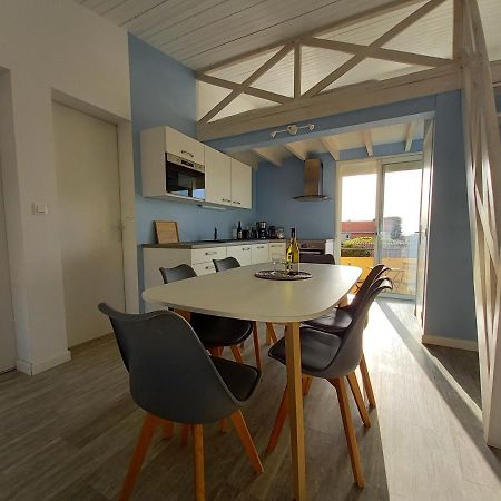 Appartamento Les Landes Saint-Michel-Chef-Chef Esterno foto